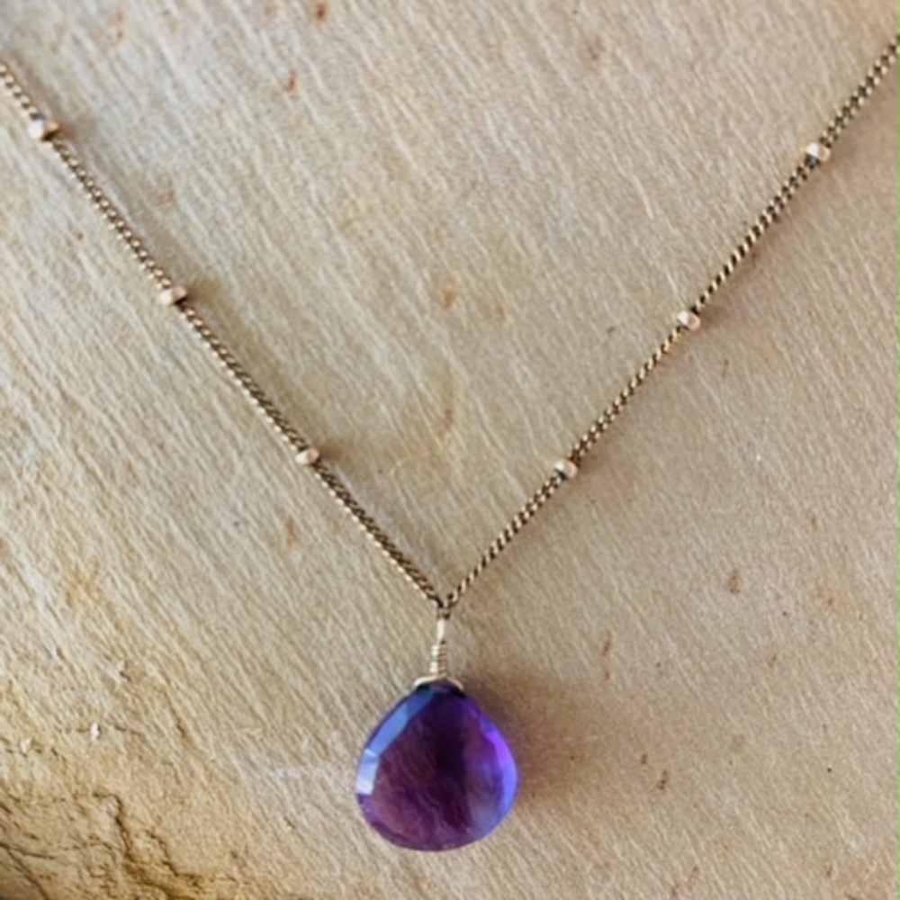 Amethyst pendant necklace